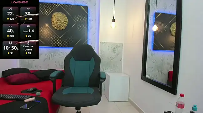 Snapshot of Erick_Zhimerman chatting on February 2025 03:32:02 AM Erick Zhimerman online show from February 2025 03:32:02 AM