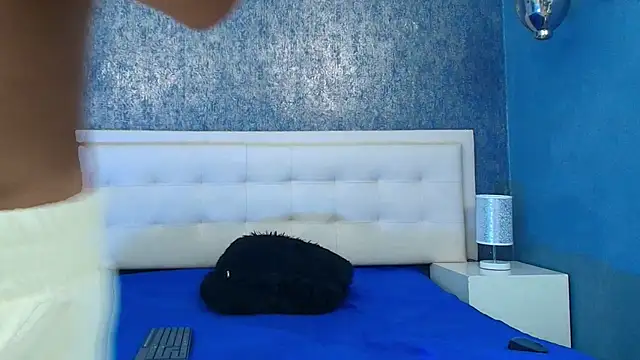 Snapshot of Erick_Zhimerman chatting on September 2025 03:41:02 AM Erick Zhimerman online show from September 2025 03:41:02 AM