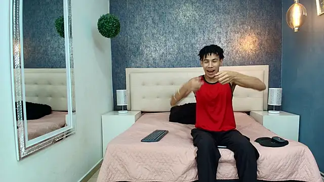 Snapshot of Erick_Zhimerman chatting on September 2025 02:59:02 AM Erick Zhimerman online show from September 2025 02:59:02 AM