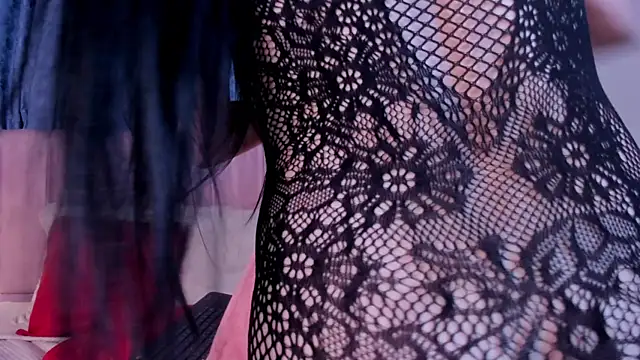 x milu online show from February 2025 08:10:01 PM