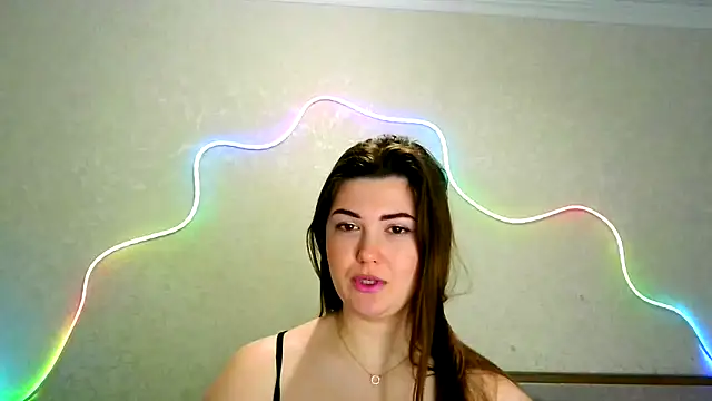 Snapshot of SeductiveTati chatting on November 2025 12:56:02 AM SeductiveTati online show from November 2025 12:56:02 AM