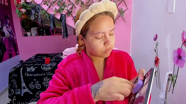 marcellaa303av online show from September 2025 01:13:01 PM