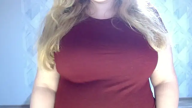 Snapshot of Melina_Hot9 chatting on June 2026 10:46:01 PM Melina Hot9 online show from June 2026 10:46:01 PM