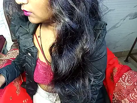 Snapshot of Muktha chatting on January 2025 05:37:01 AM Muktha online show from January 2025 05:37:01 AM
