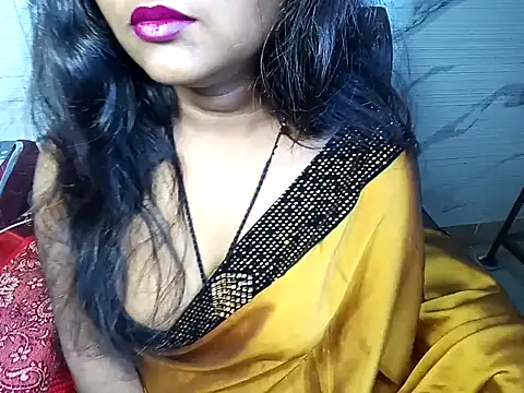 Snapshot of Muktha chatting on January 2025 12:44:02 AM Muktha online show from January 2025 12:44:02 AM