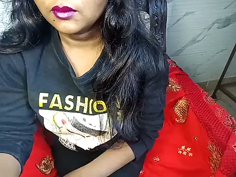 Snapshot of Muktha chatting on January 2025 05:12:02 PM Muktha online show from January 2025 05:12:02 PM