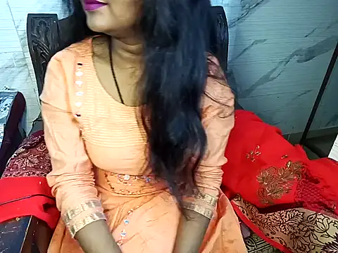 Snapshot of Muktha chatting on January 2025 05:40:01 AM Muktha online show from January 2025 05:40:01 AM