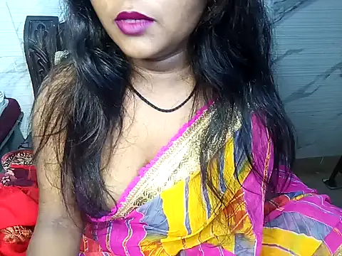 Snapshot of Muktha chatting on January 2025 03:02:01 PM Muktha online show from January 2025 03:02:01 PM