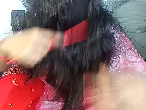 Snapshot of Muktha chatting on January 2025 11:33:01 PM Muktha online show from January 2025 11:33:01 PM
