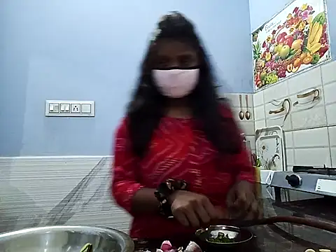 Snapshot of Muktha chatting on February 2025 03:18:02 PM Muktha online show from February 2025 03:18:02 PM