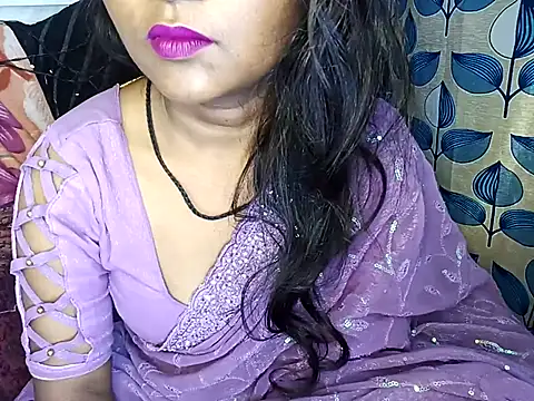 Snapshot of Muktha chatting on February 2025 05:22:02 PM Muktha online show from February 2025 05:22:02 PM
