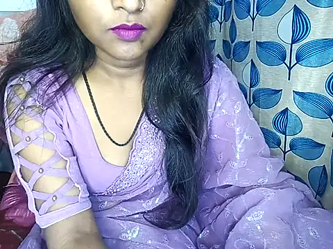 Snapshot of Muktha chatting on February 2025 02:35:02 PM Muktha online show from February 2025 02:35:02 PM