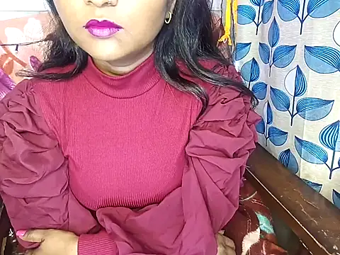 Snapshot of Muktha chatting on February 2025 09:42:02 PM Muktha online show from February 2025 09:42:02 PM