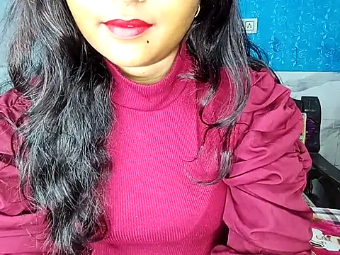 Snapshot of Muktha chatting on September 2025 09:19:02 AM Muktha online show from September 2025 09:19:02 AM