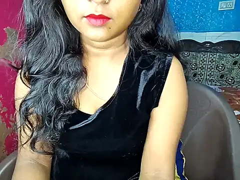 Snapshot of Muktha chatting on September 2025 02:23:01 AM Muktha online show from September 2025 02:23:01 AM