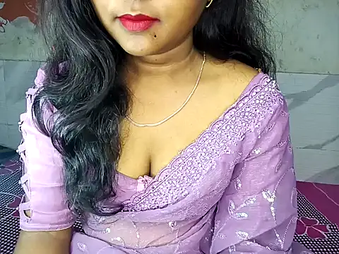 Snapshot of Muktha chatting on September 2025 04:36:02 AM Muktha online show from September 2025 04:36:02 AM