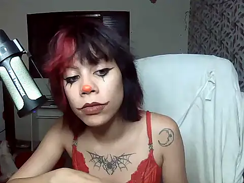 Liv Alt online show from April 2026 06:53:02 PM