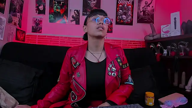 lilith-deveraux online show from September 2025 01:59:01 PM