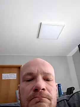 Snapshot of ChV83 chatting on March 2025 10:57:02 AM ChV83 online show from March 2025 10:57:02 AM