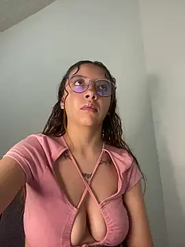  charlott dm online show from December 2024 09:24:01 PM