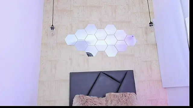 Snapshot of Fransheska-mon chatting on January 2025 05:07:02 PM Fransheska-mon online show from January 2025 05:07:02 PM