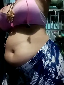 gunjan22 online show from December 2025 10:46:01 AM