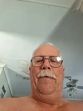 NawtyB1965 online show from February 2026 06:58:02 AM