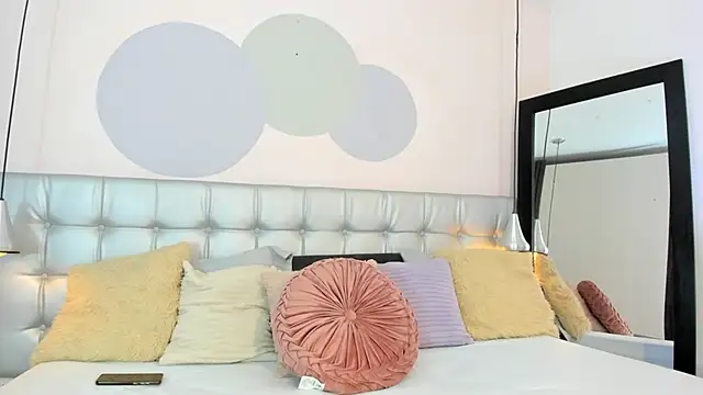 Axel brunette1 online show from March 2025 08:00:02 PM