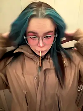 MaddisonHaas online show from November 2025 01:52:02 AM