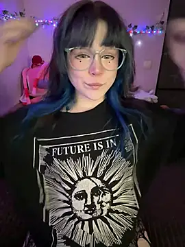 Snapshot of MaddisonHaas chatting on June 2026 01:20:02 PM MaddisonHaas online show from June 2026 01:20:02 PM