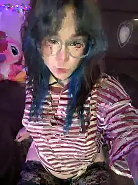 Snapshot of MaddisonHaas chatting on June 2026 05:48:02 PM MaddisonHaas online show from June 2026 05:48:02 PM