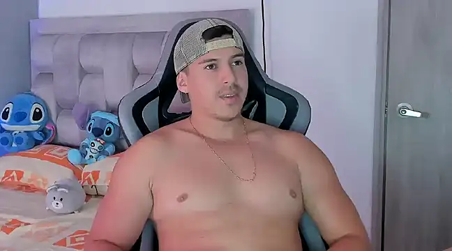 victor vixen online show from December 2024 07:07:01 PM