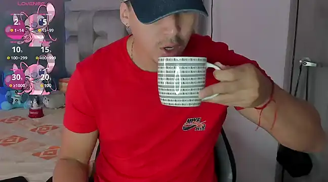 victor vixen online show from December 2024 01:06:02 PM