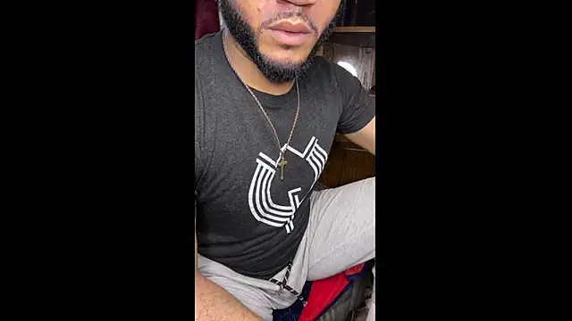 KySir1990 online show from March 2026 11:10:01 PM