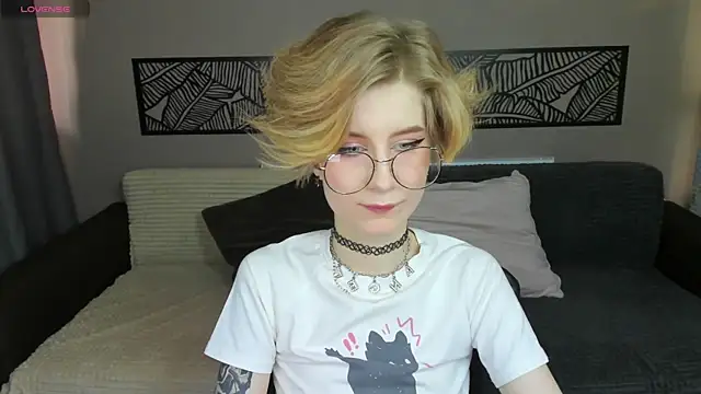 Angel Jules online show from March 2025 12:51:01 AM