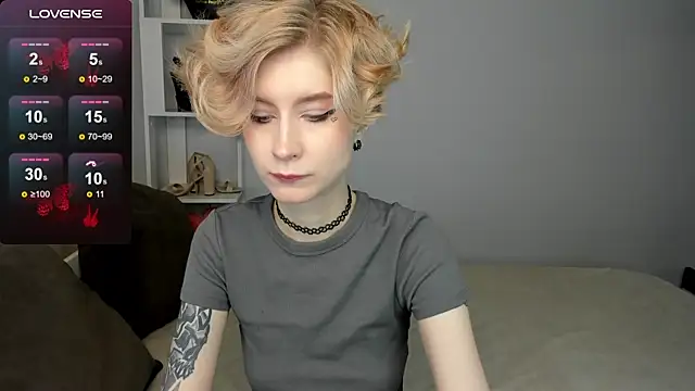 Angel Jules online show from September 2025 12:43:01 AM