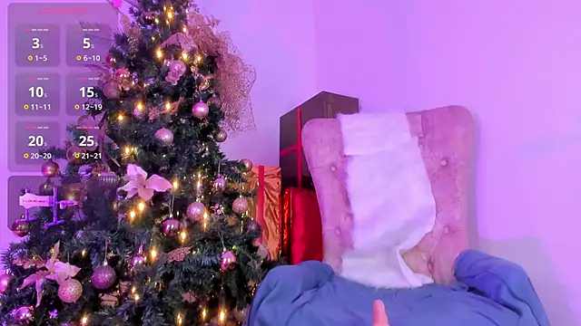 KylieVictoria online show from December 2024 10:23:02 AM