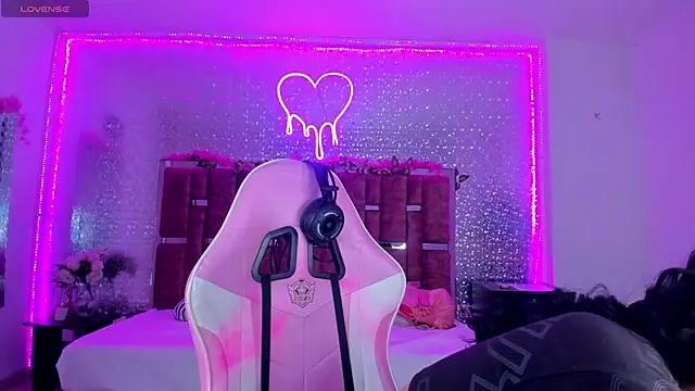 KylieVictoria online show from February 2025 03:13:01 AM