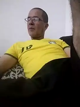 Snapshot of barboza991 chatting on December 2024 08:03:02 PM barboza991 online show from December 2024 08:03:02 PM