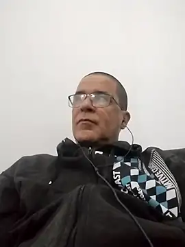 Snapshot of barboza991 chatting on November 2025 10:26:01 AM barboza991 online show from November 2025 10:26:01 AM