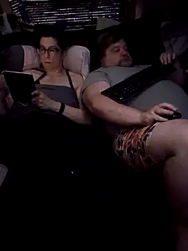 alienbunny online show from January 2025 05:05:01 AM