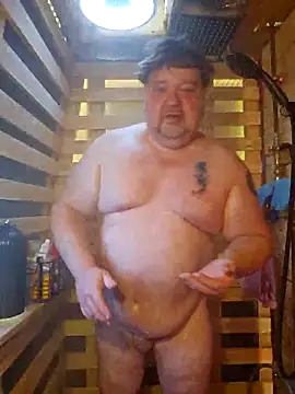 alienbunny online show from February 2025 05:48:02 PM