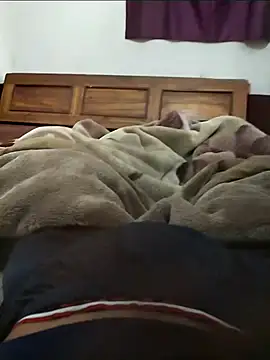 ravi707984 online show from November 2025 05:06:02 PM