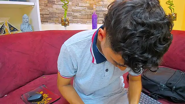 DamiBright online show from February 2025 06:59:01 PM