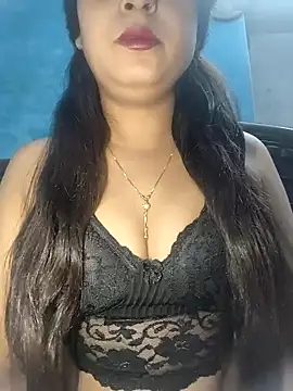 Shanaya Hotty online show from December 2024 03:26:01 AM