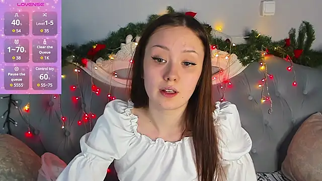 MiriaamWhite online show from January 2025 01:48:01 PM