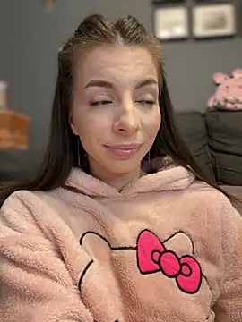 Mia Ethan online show from December 2024 02:16:01 PM