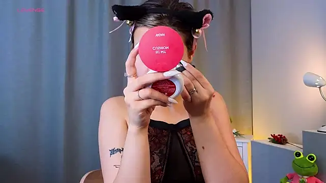 EthalGold online show from October 2025 03:06:02 AM