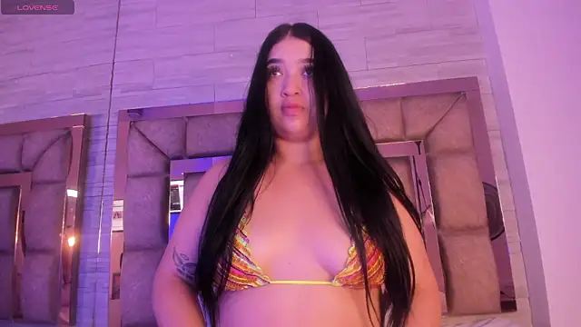 shanon hughes  online show from February 2025 03:57:02 AM