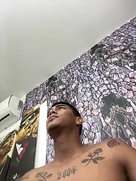 oby throm online show from February 2025 05:18:01 PM